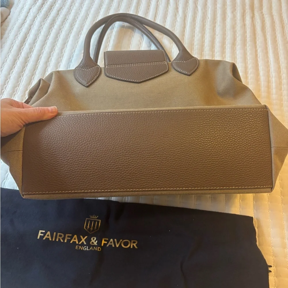 NWOT Fairfax & Favor Lemmington Jacquard Tote in Taupe 👜 🤎 - Picture 6 of 8